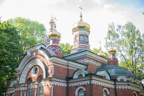 ОАО «Промагролизинг» оказывает благотворительную помощь храму благоверного князя Александра Невского